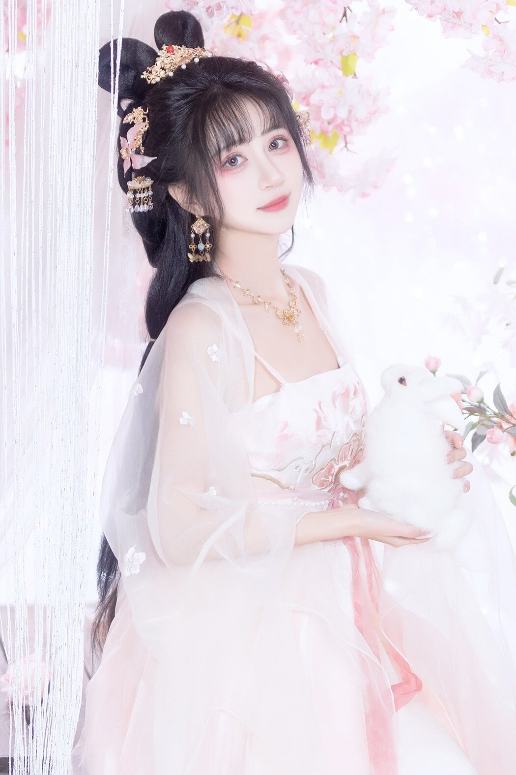 YiTuYu艺图语 Vol.8628 Qi Luo Sheng De Xiao Su Su (26P)