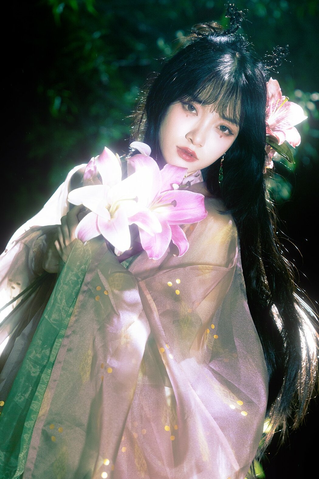 YiTuYu艺图语 Vol.10249 Tao Chi (17P)