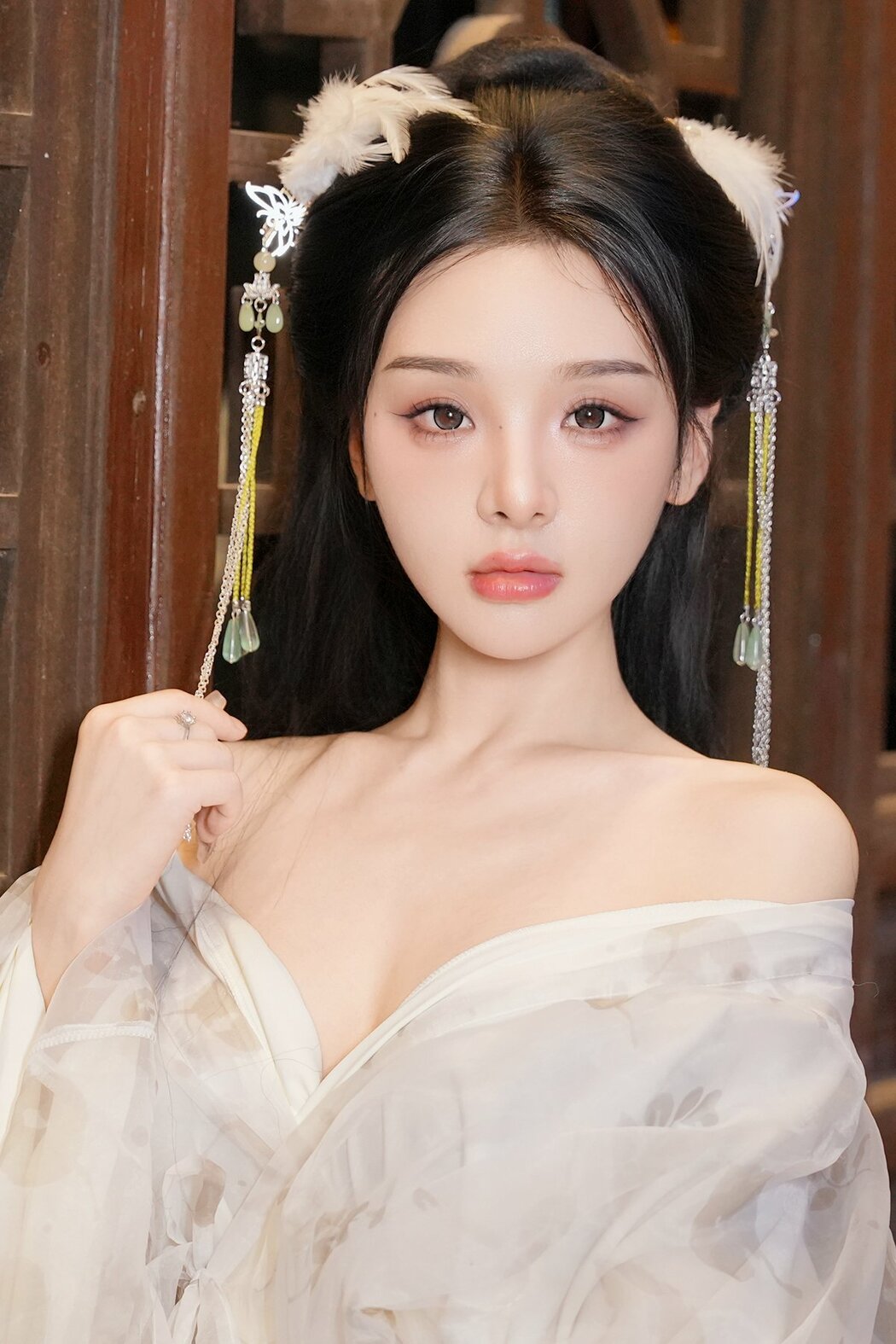YiTuYu艺图语 Vol.10433 YY (15P)