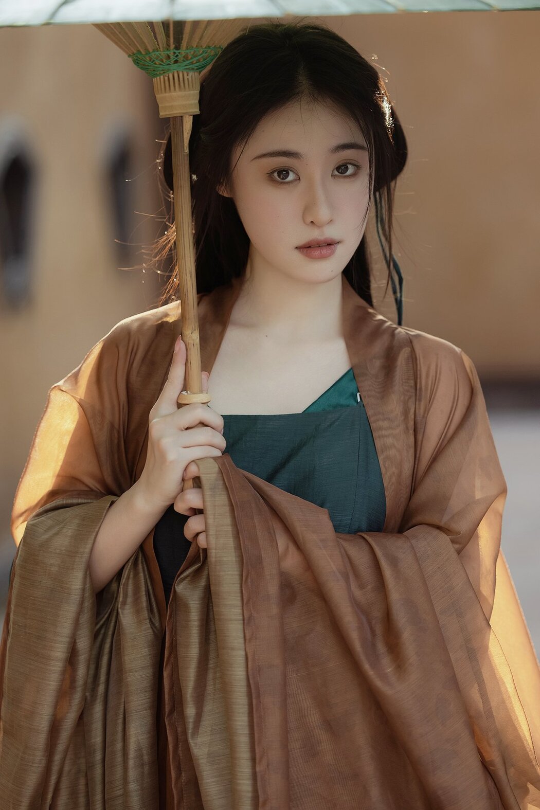 YiTuYu艺图语 Vol.8646 Wan Dou Er (24P)