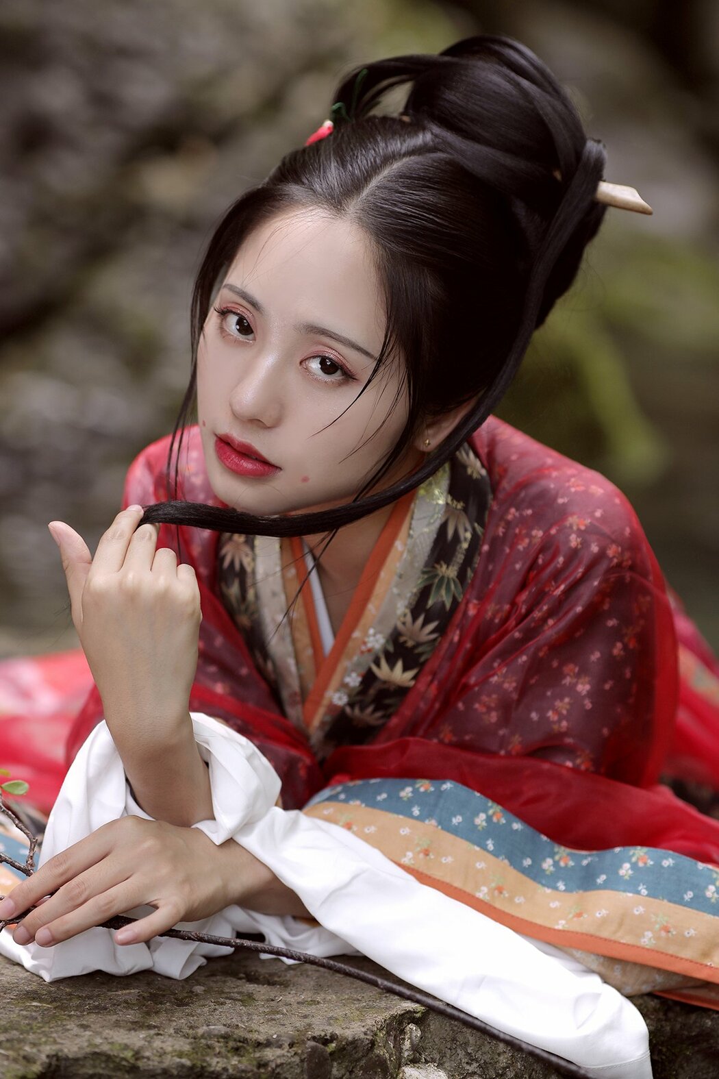 YiTuYu艺图语 Vol.8939 Yu Shi Ya (27P)