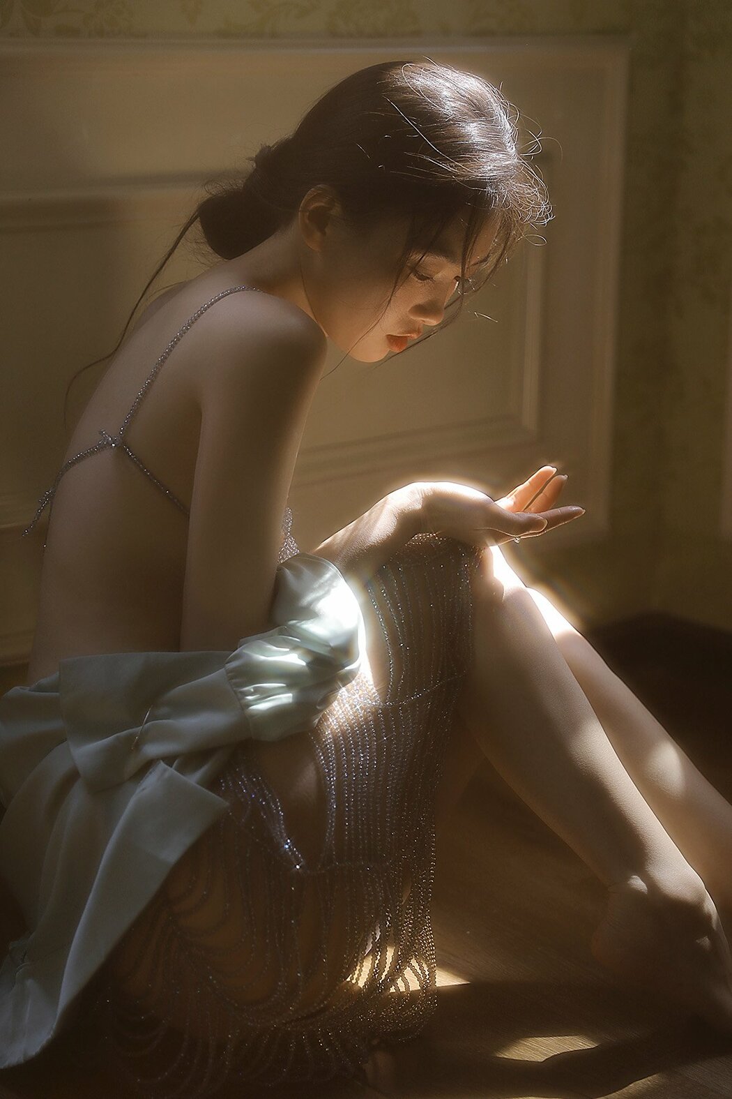 YiTuYu艺图语 Vol.9657 Guo Rong Di Hai Jiao (17P)