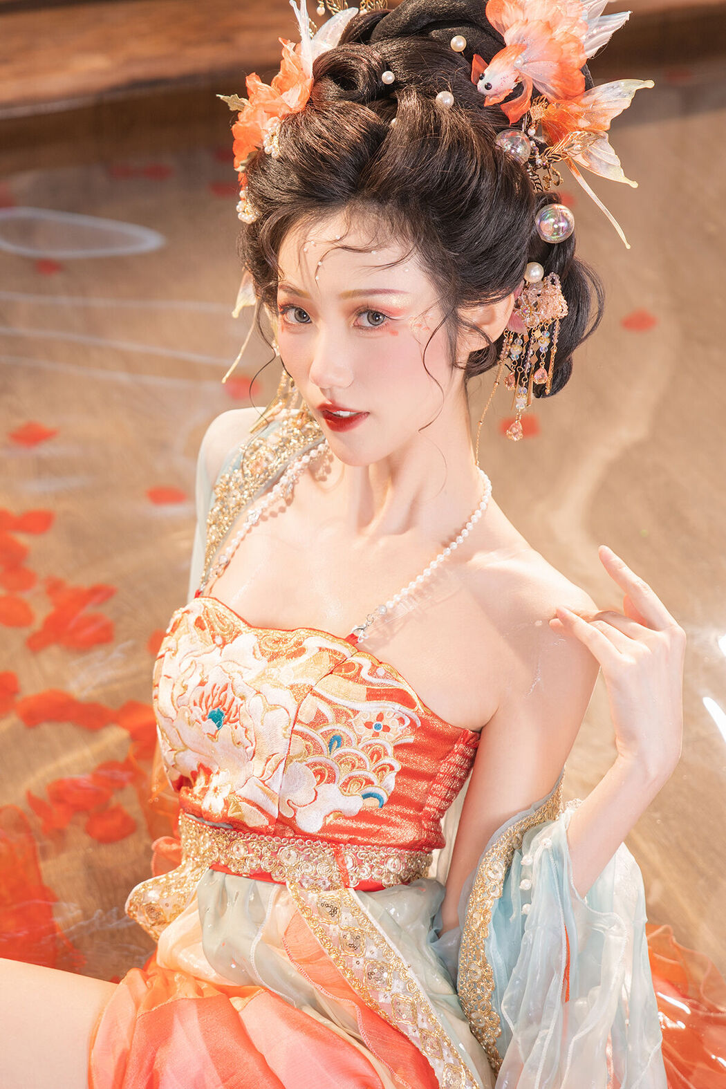 YiTuYu艺图语 Vol.8019 O1ne Wan