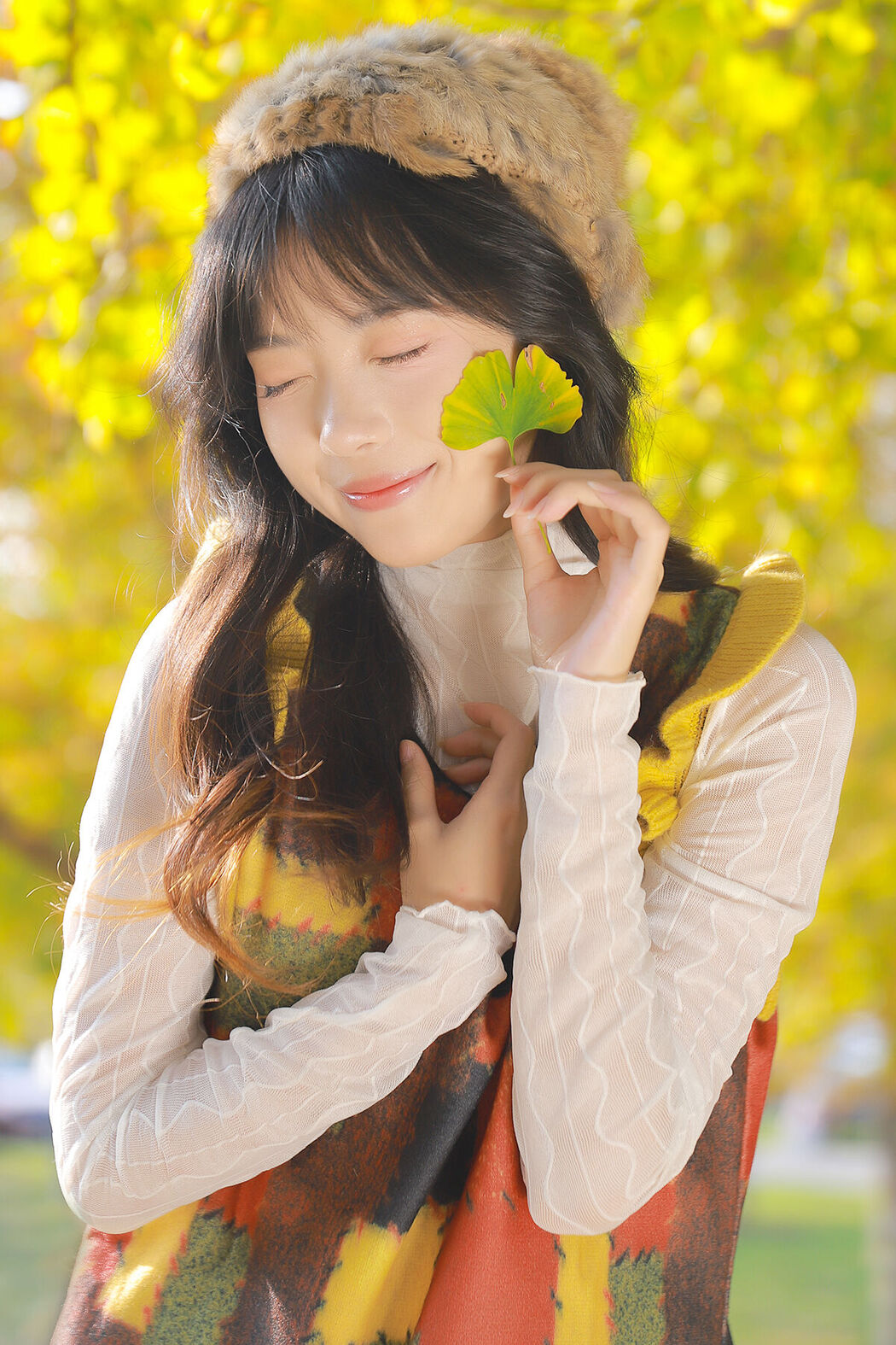 YiTuYu艺图语 Vol.8004 Xiao Wei Ren Er