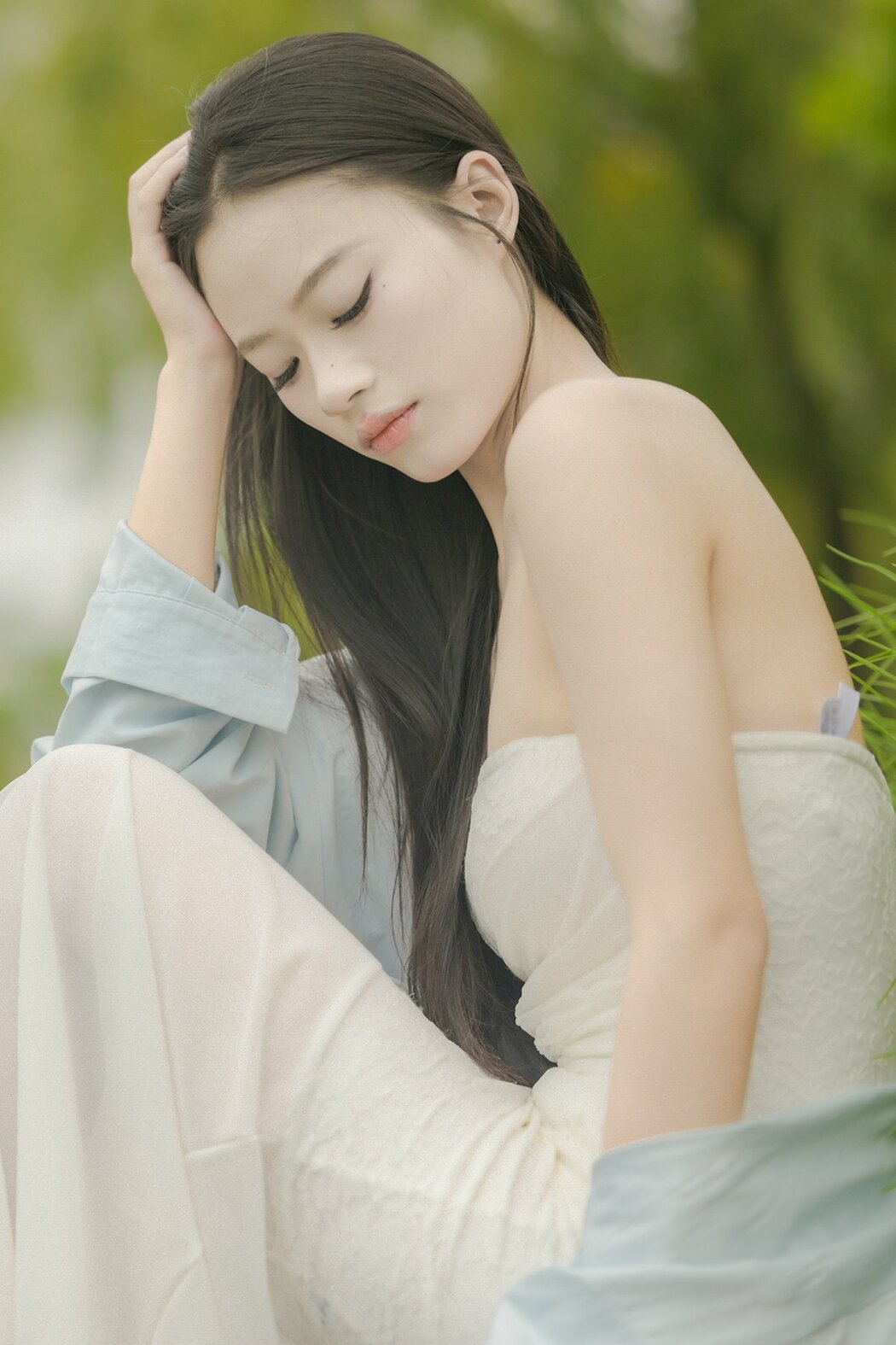 YiTuYu艺图语 Vol.10056 Xiao Yue (33P)