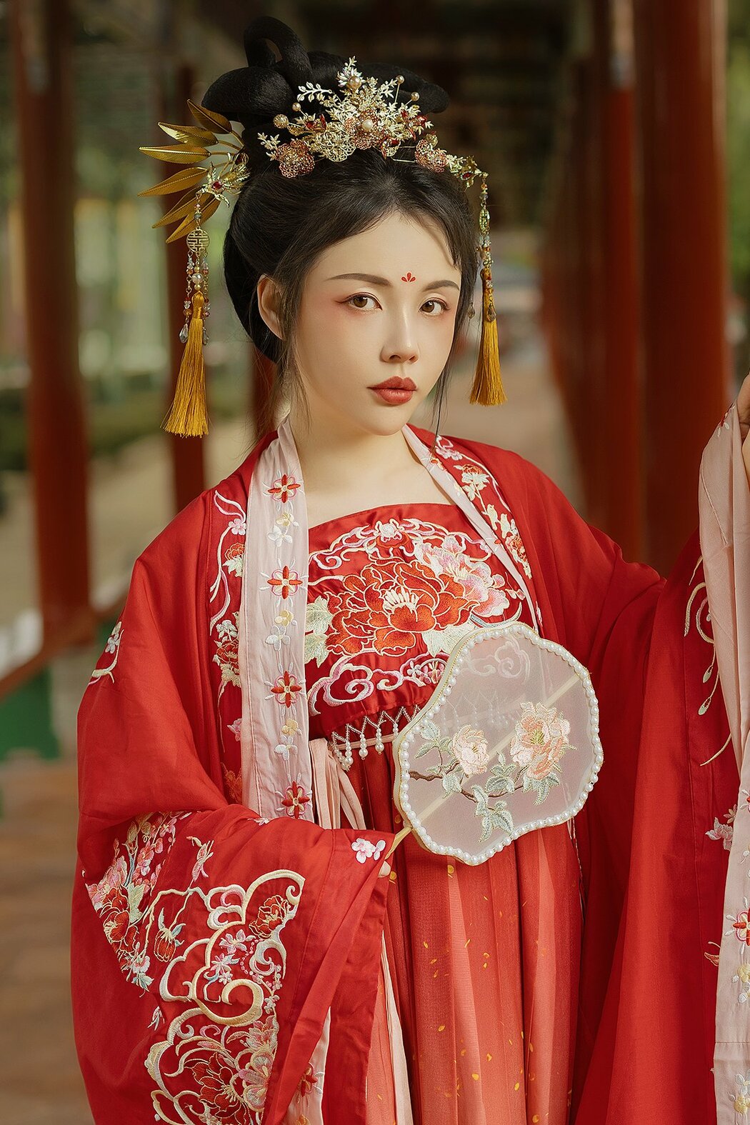 YiTuYu艺图语 Vol.10182 Wen Zi (16P)