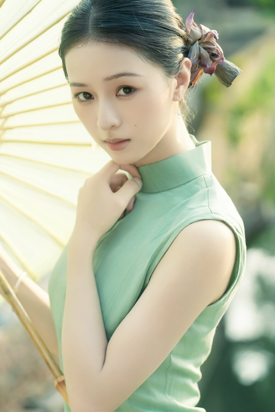 YiTuYu艺图语 Vol.10221 Shen Jia He (14P)