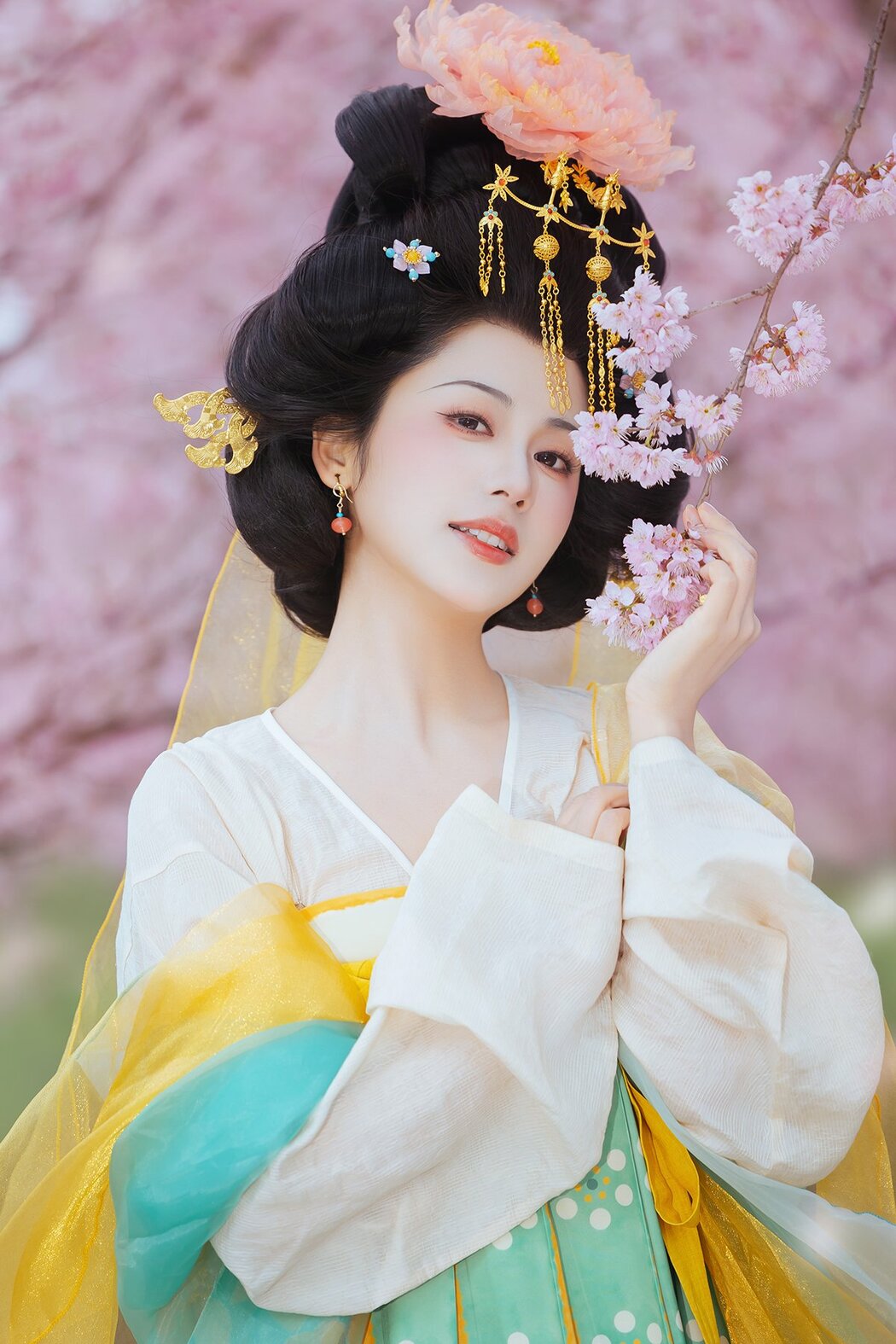 YiTuYu艺图语 Vol.8745 Shi Yu Shi Ya (14P)