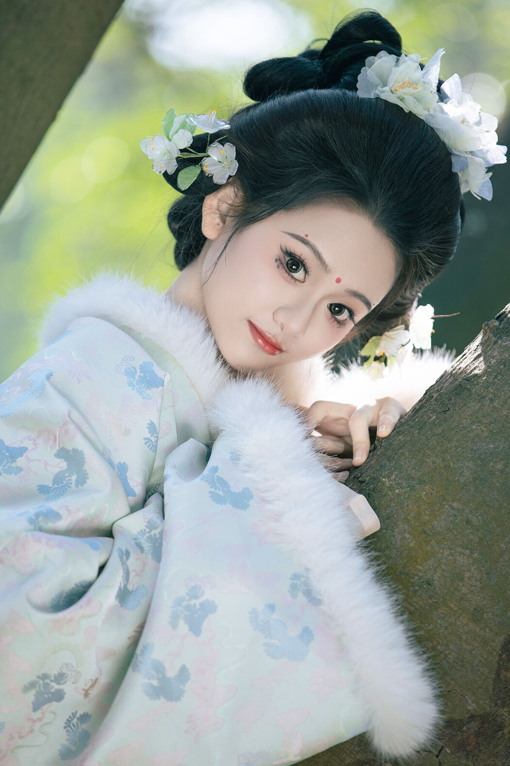 YiTuYu艺图语 Vol.8433 就是叫美男啊 (30P)