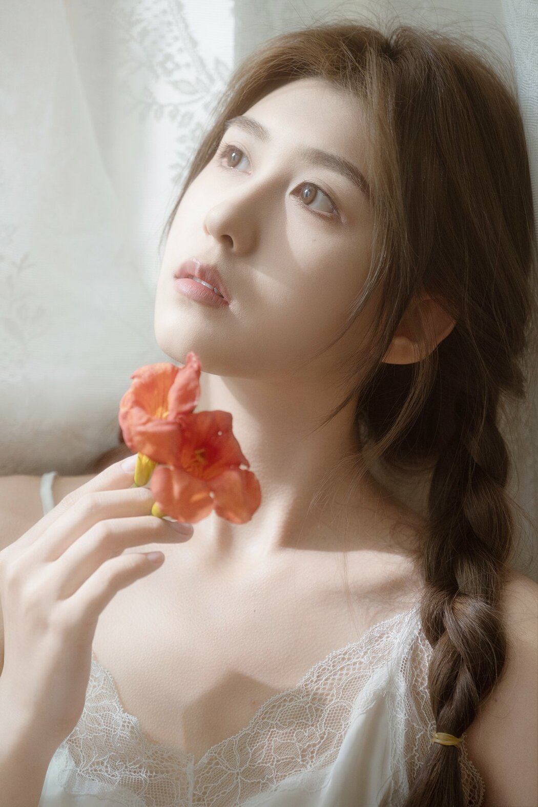 YiTuYu艺图语 Vol.9593 Xiao Yu (28P)