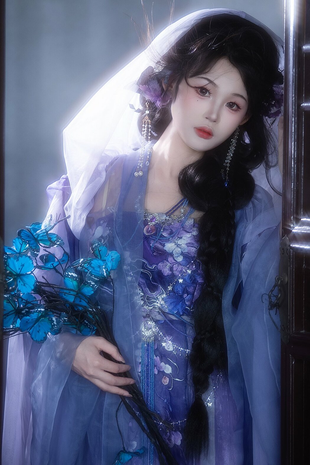 YiTuYu艺图语 Vol.10558 Wan Zi Bu Chi La (19P)