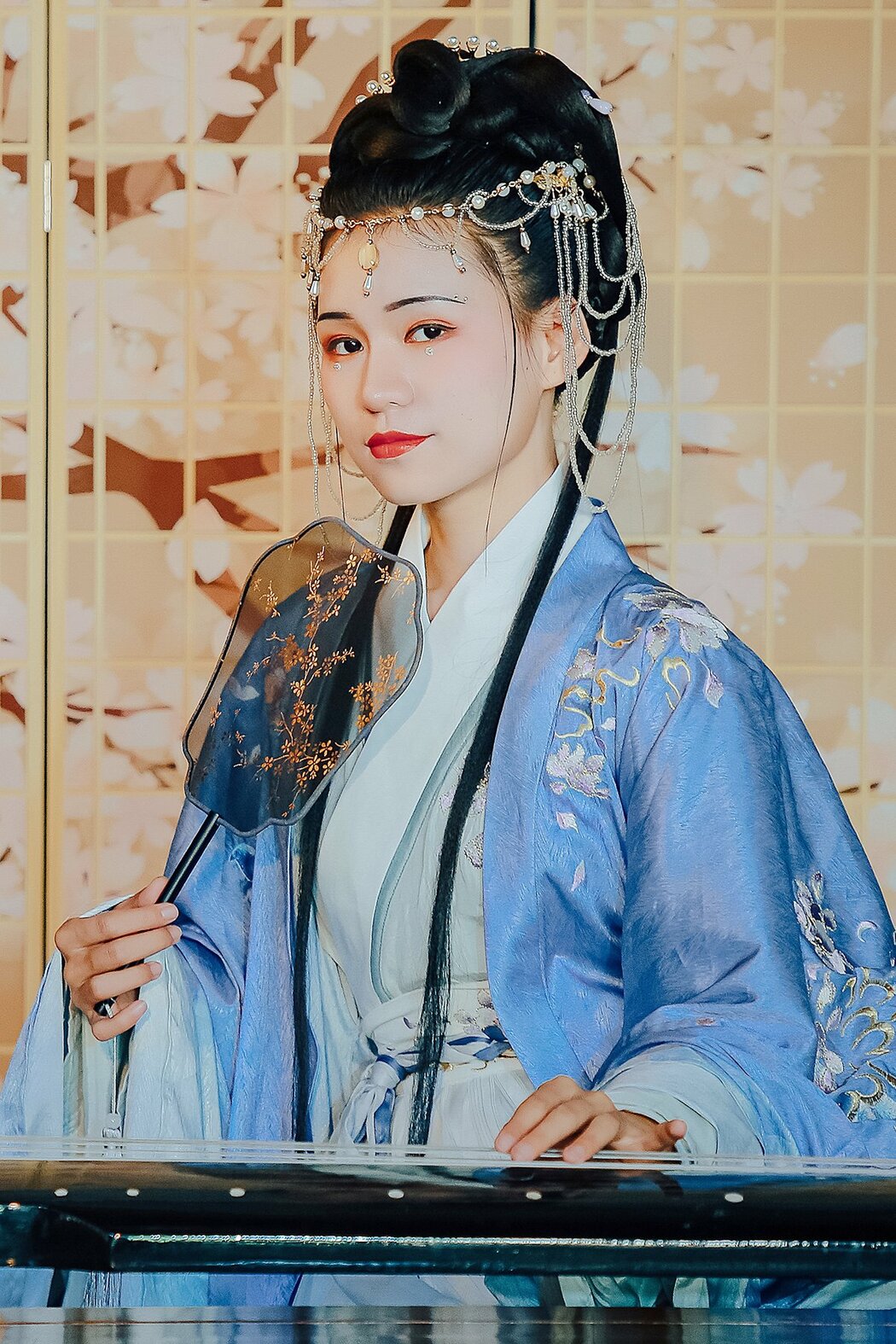 YiTuYu艺图语 Vol.9103 Shen Yan (62P)