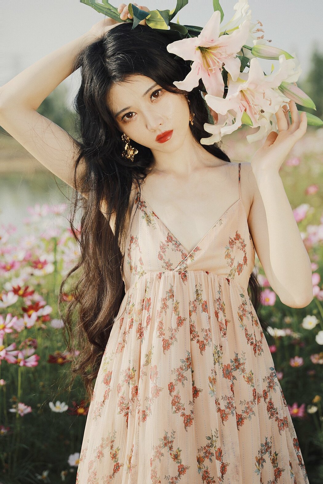 YiTuYu艺图语 Vol.9031 Dang Chu Jiao Ren Jia Xiao Tian Tian (14P)