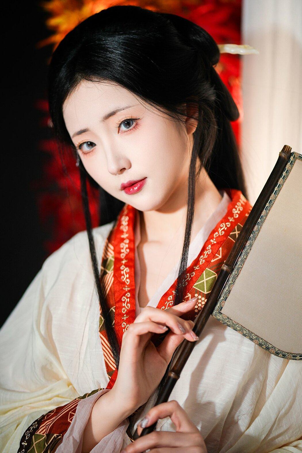 YiTuYu艺图语 Vol.8905 Tu Ya W (23P)