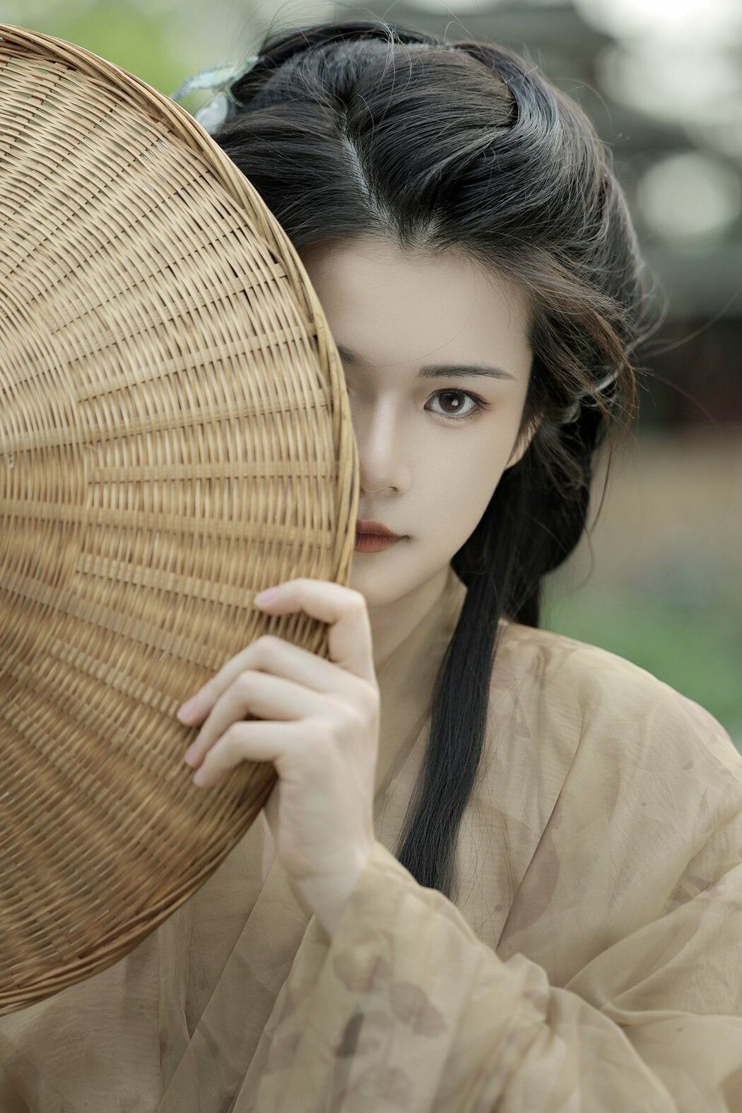 YiTuYu艺图语 Vol.10406 Na Ni (12P)