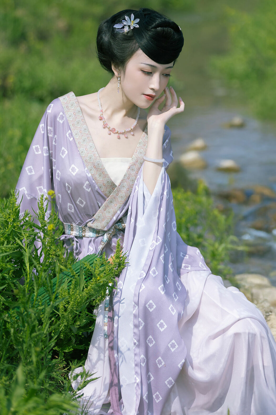 YiTuYu艺图语 Vol.9274 Liu Lian Niu Nai (27P)