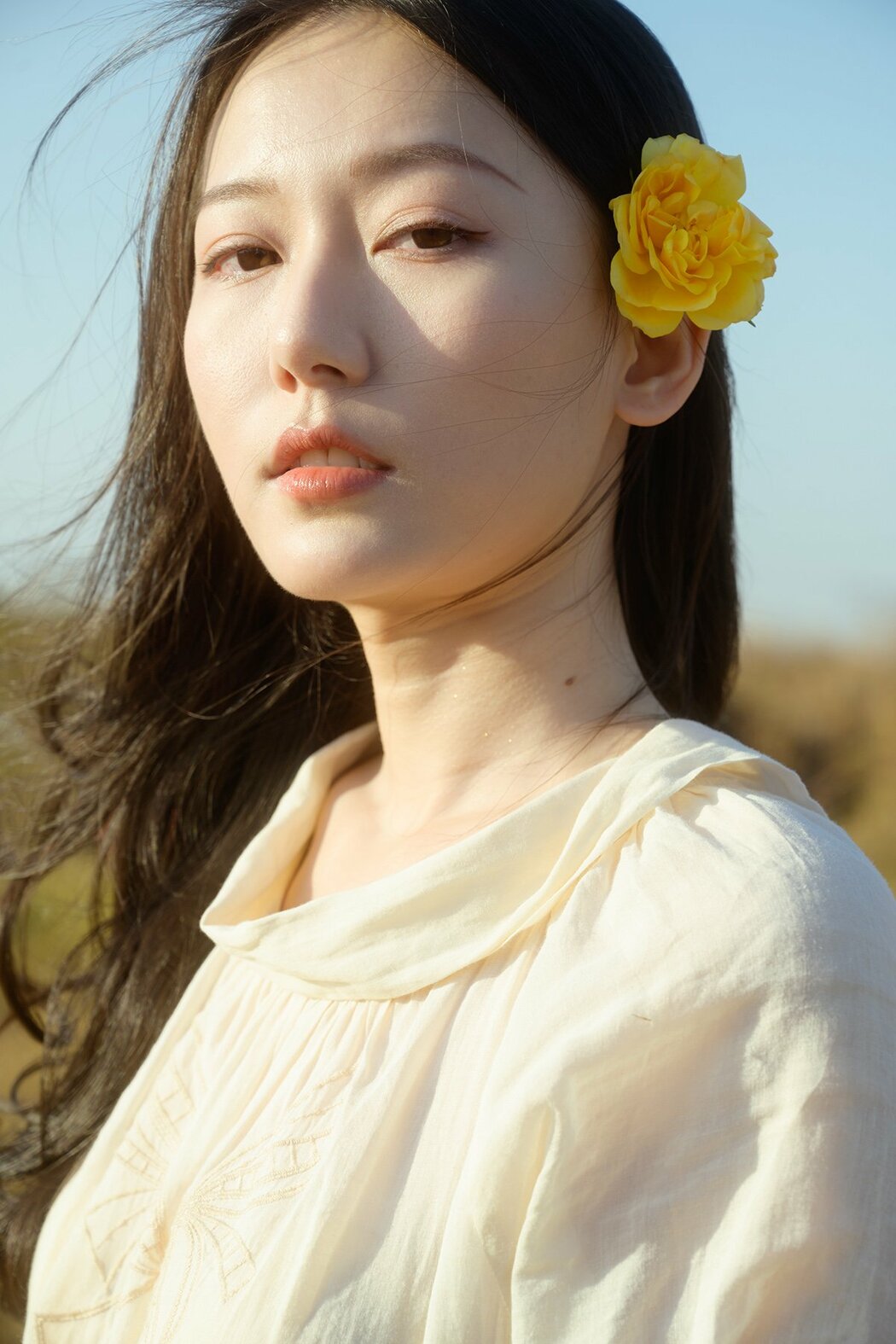 YiTuYu艺图语 Vol.8990 Xiao Yue (23P)