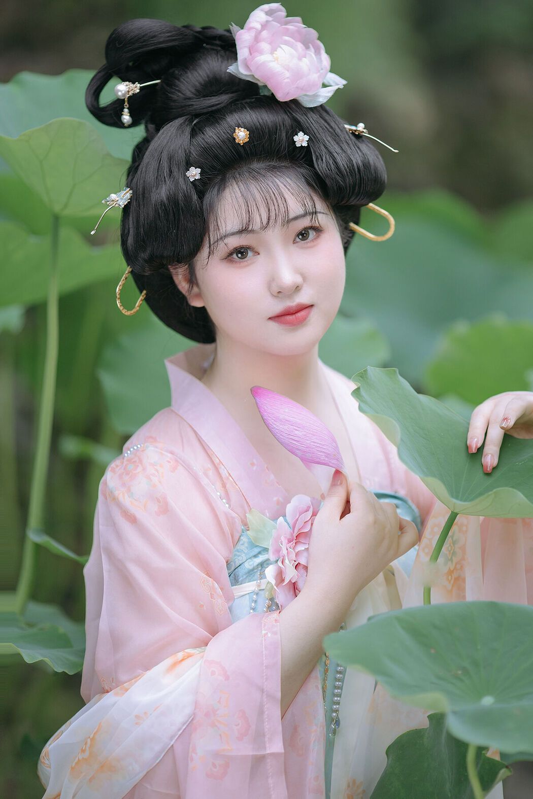 YiTuYu艺图语 Vol.8519 子小浔 (29P)