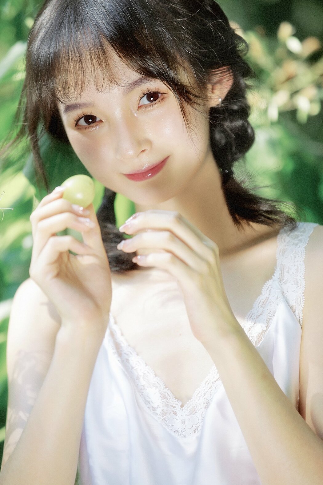 YiTuYu艺图语 Vol.9024 Wu Uzutaka Shojo (32P)