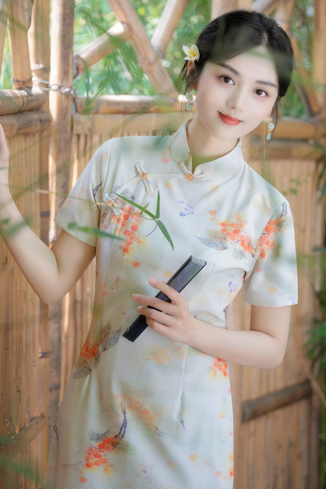 YiTuYu艺图语 Vol.8904 Yi Ming (18P)