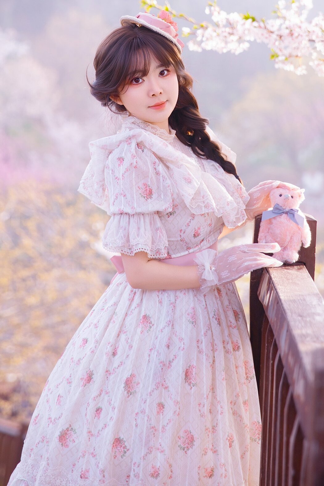 YiTuYu艺图语 Vol.10626 Liu Liu (31P)