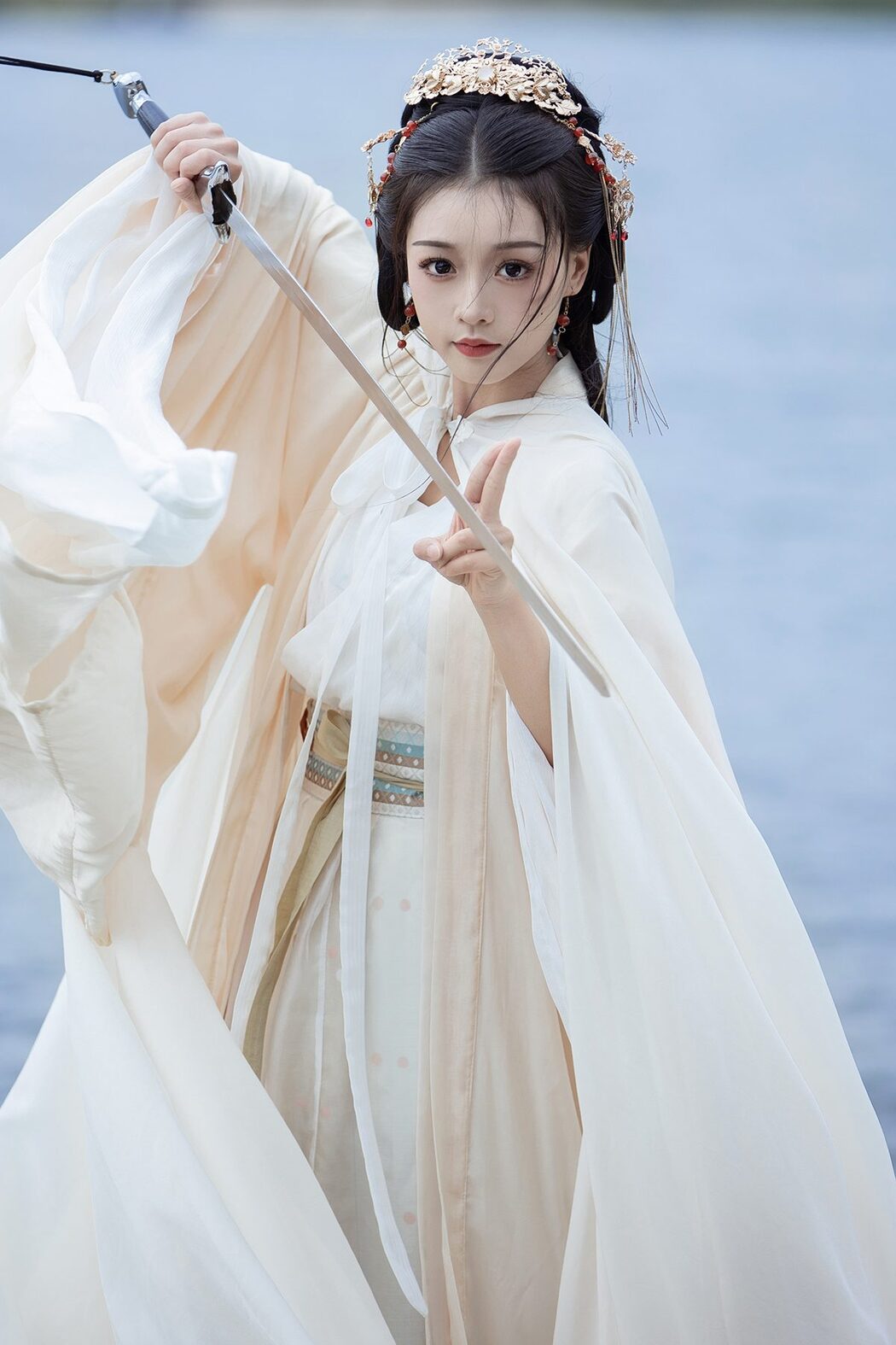 YiTuYu艺图语 Vol.6137 Qiqi