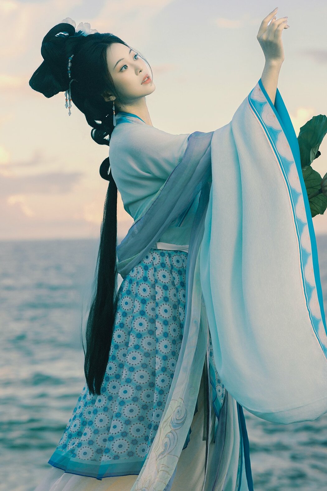 YiTuYu艺图语 Vol.9718 Xia Xia (26P)
