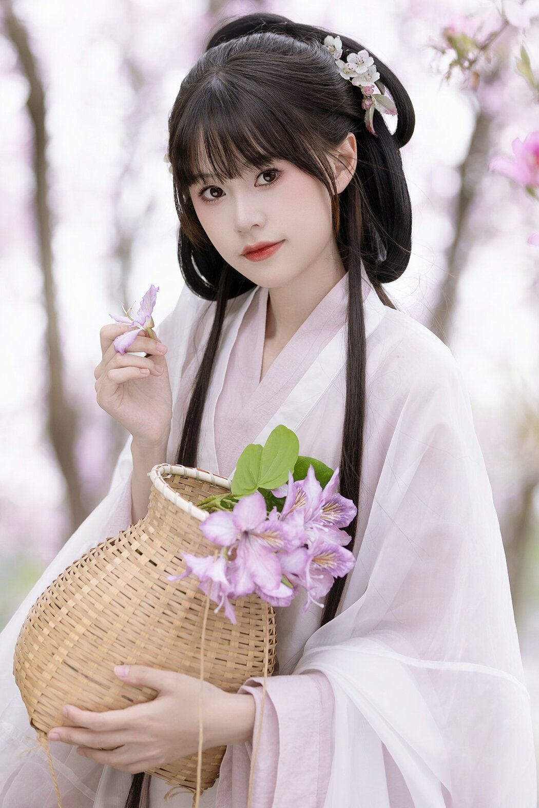 YiTuYu艺图语 Vol.8912 Qiao Qiao (28P)