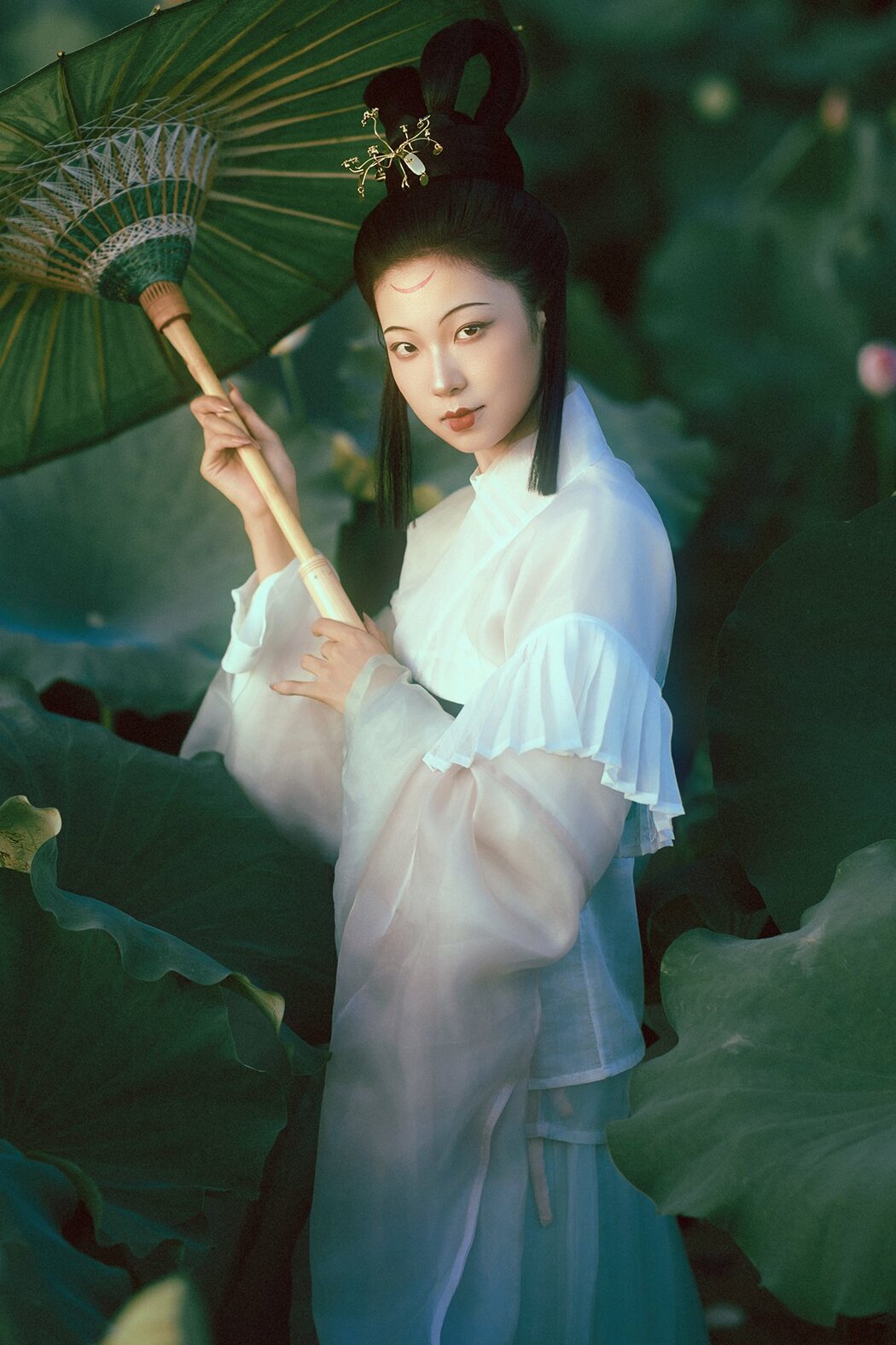 YiTuYu艺图语 Vol.10299 Han Han Ting (38P)
