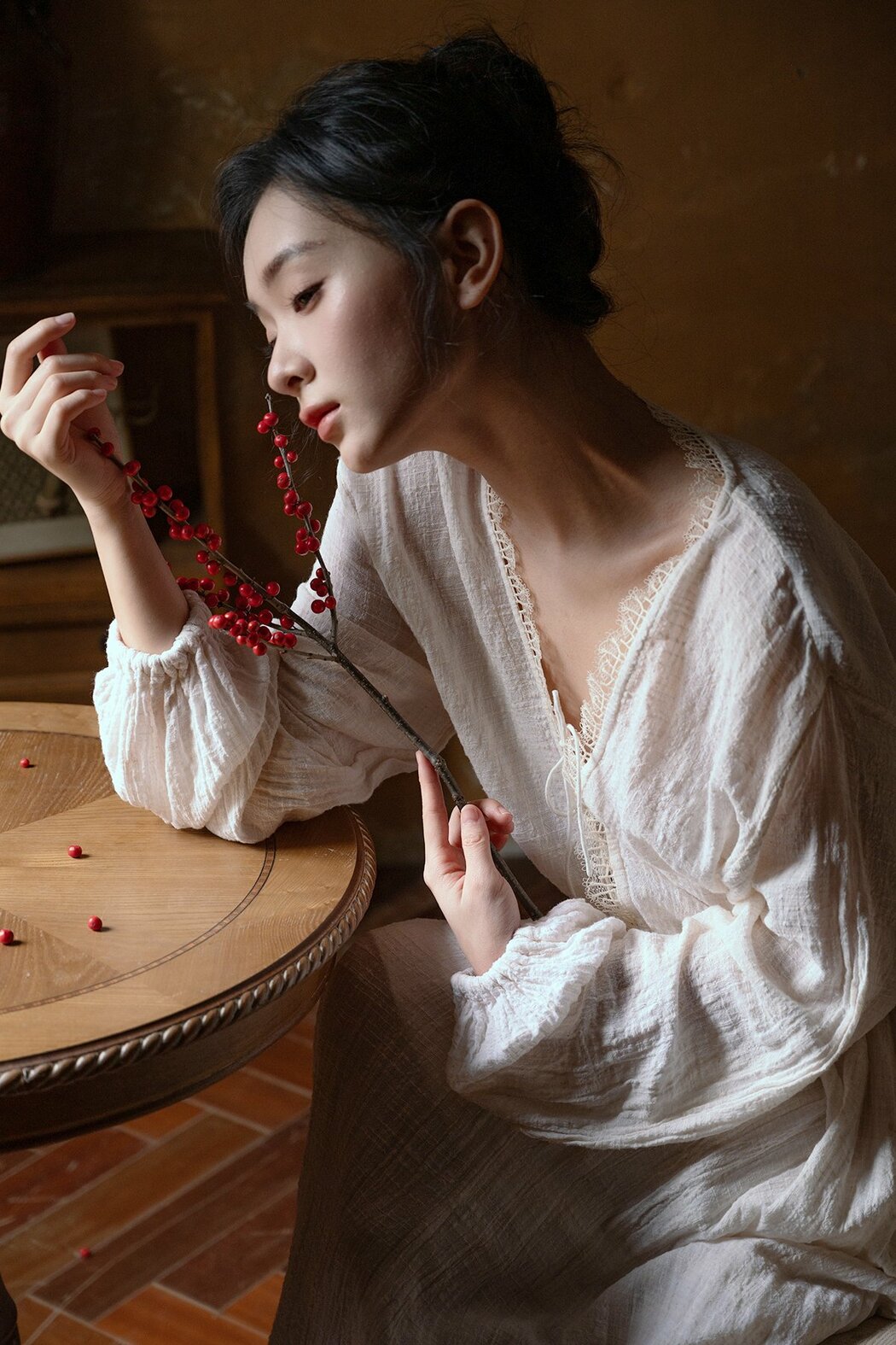 YiTuYu艺图语 Vol.8980 Nabi (15P)