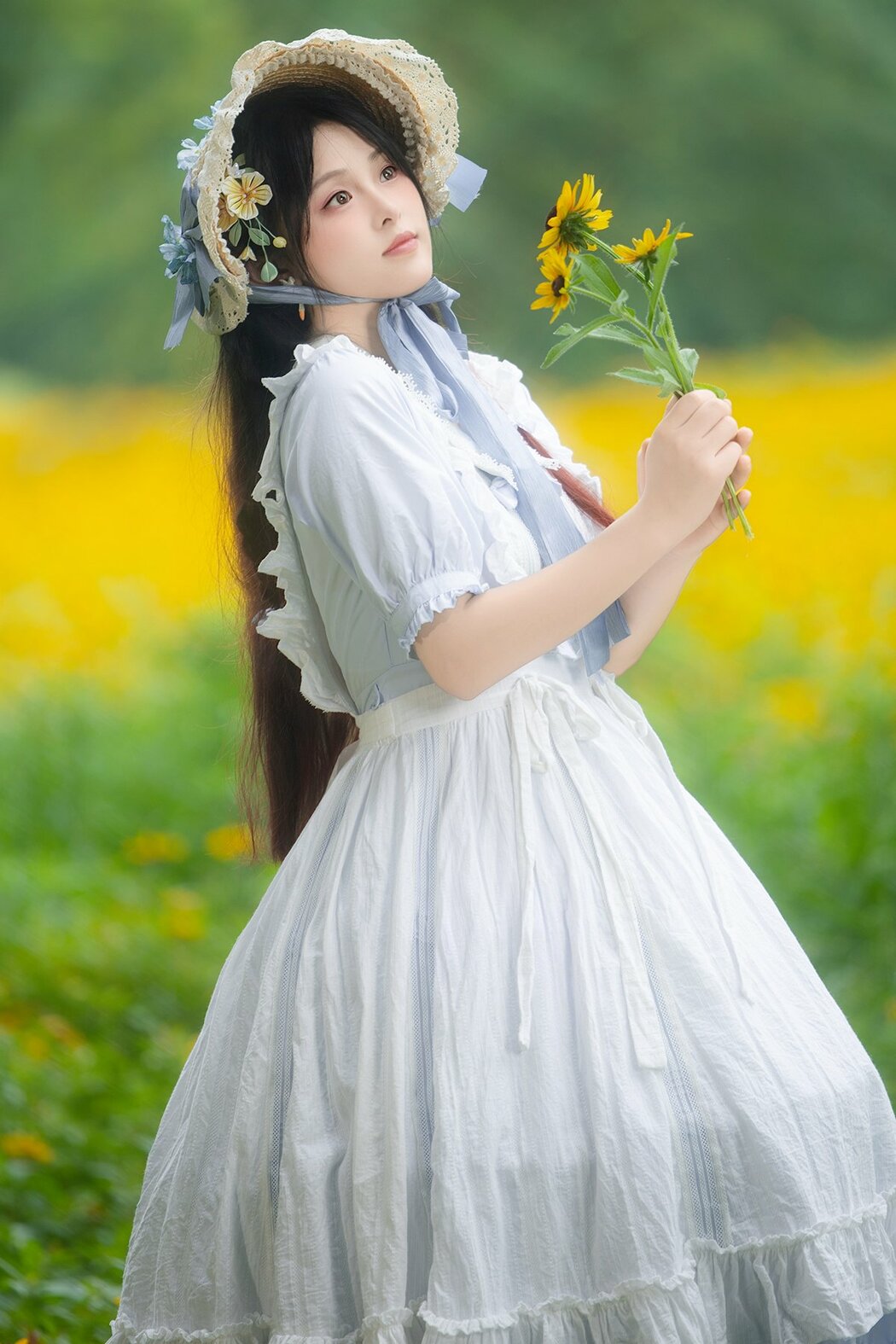 YiTuYu艺图语 Vol.9625 Jun Jun (24P)