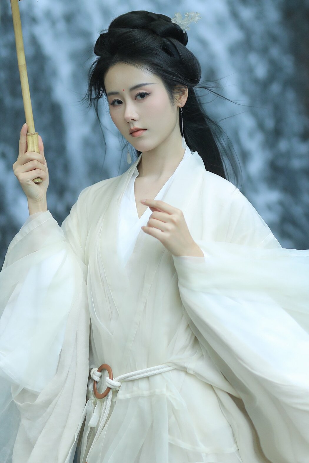 YiTuYu艺图语 Vol.10082 Ren Jian Yue-Su Chen (18P)