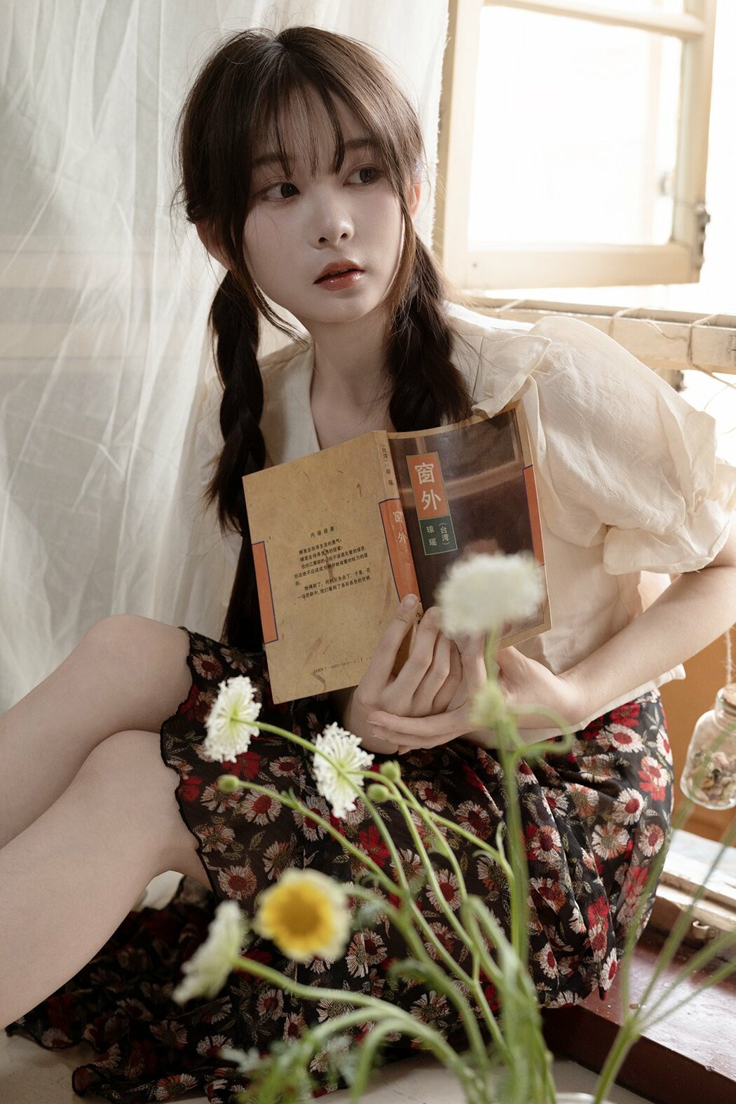 YiTuYu艺图语 Vol.8964 741 (14P)