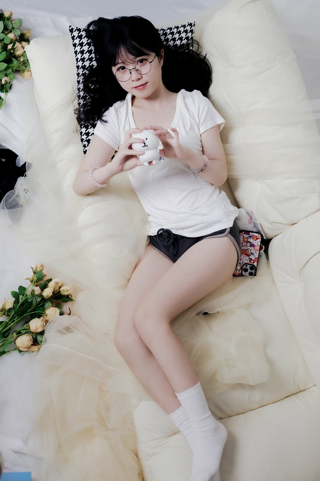 YiTuYu艺图语 Vol.9455 Fei Bi (34P)