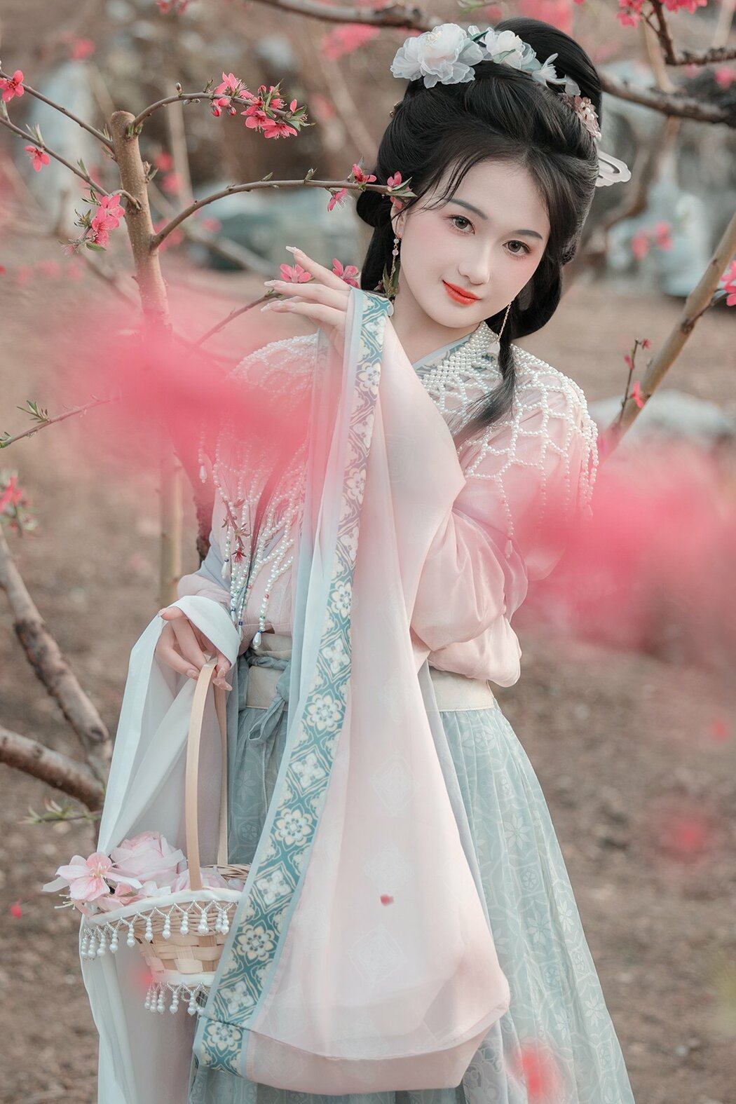YiTuYu艺图语 Vol.8879 Da Wai Wai Ge (45P)