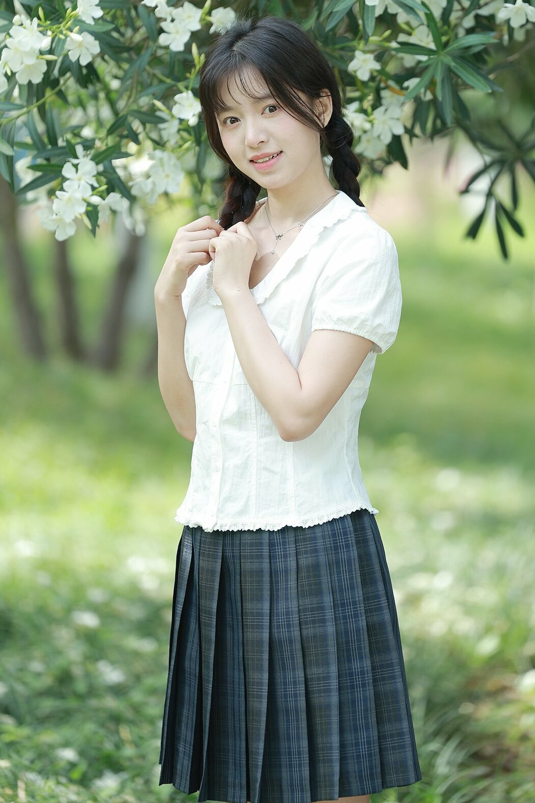 YiTuYu艺图语 Vol.9214 Wan Zi (33P)