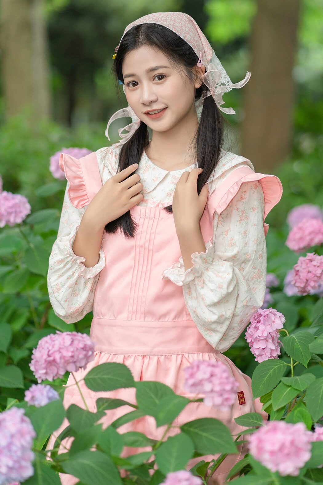 YiTuYu艺图语 Vol.6154 Cheng Zi Shu