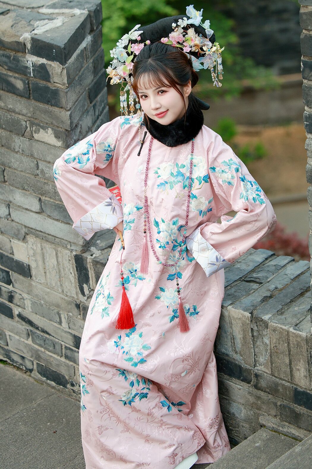 YiTuYu艺图语 Vol.9792 He He Zi (14P)