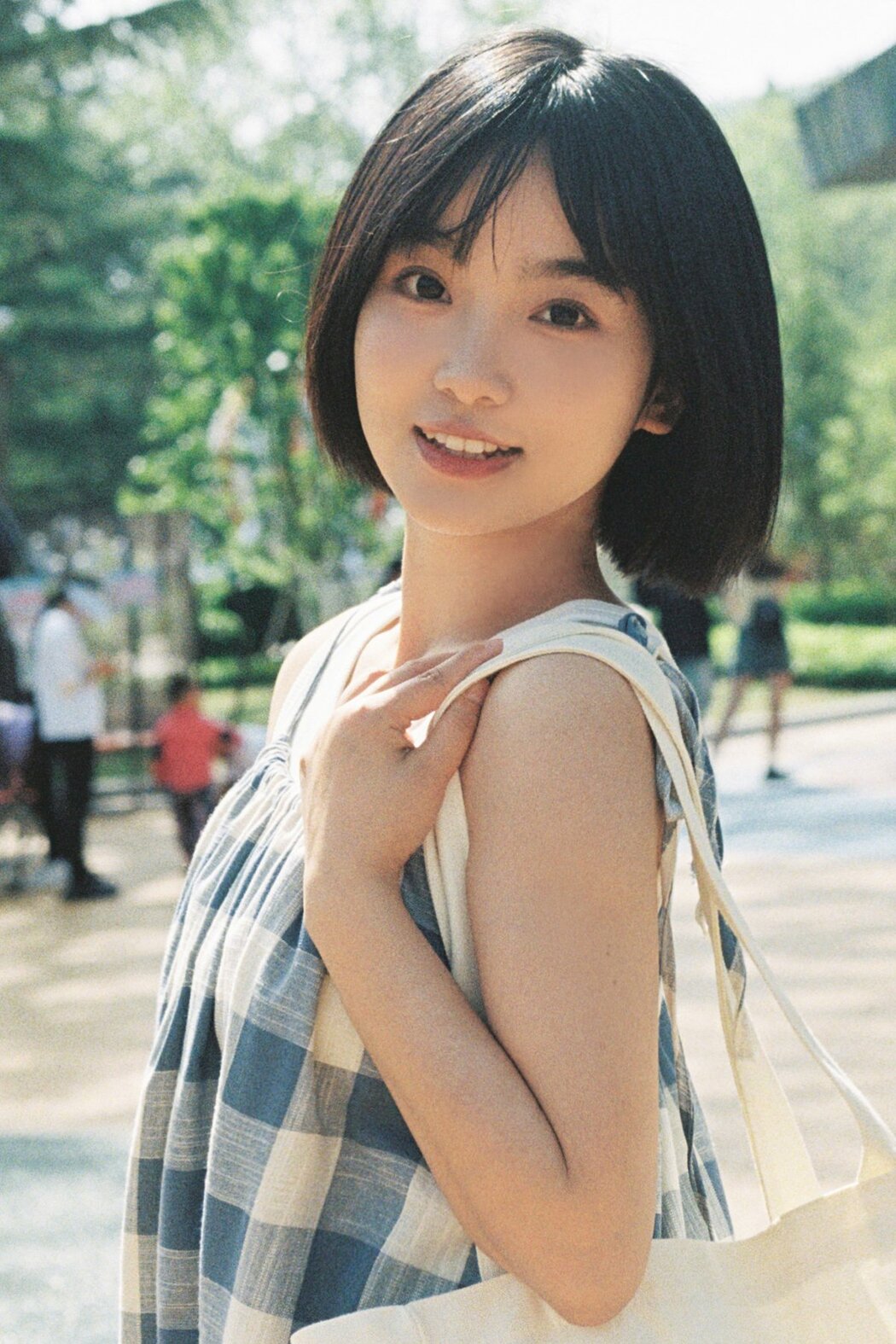 YiTuYu艺图语 Vol.9928 Wo Shi Yuan Zhu (28P)