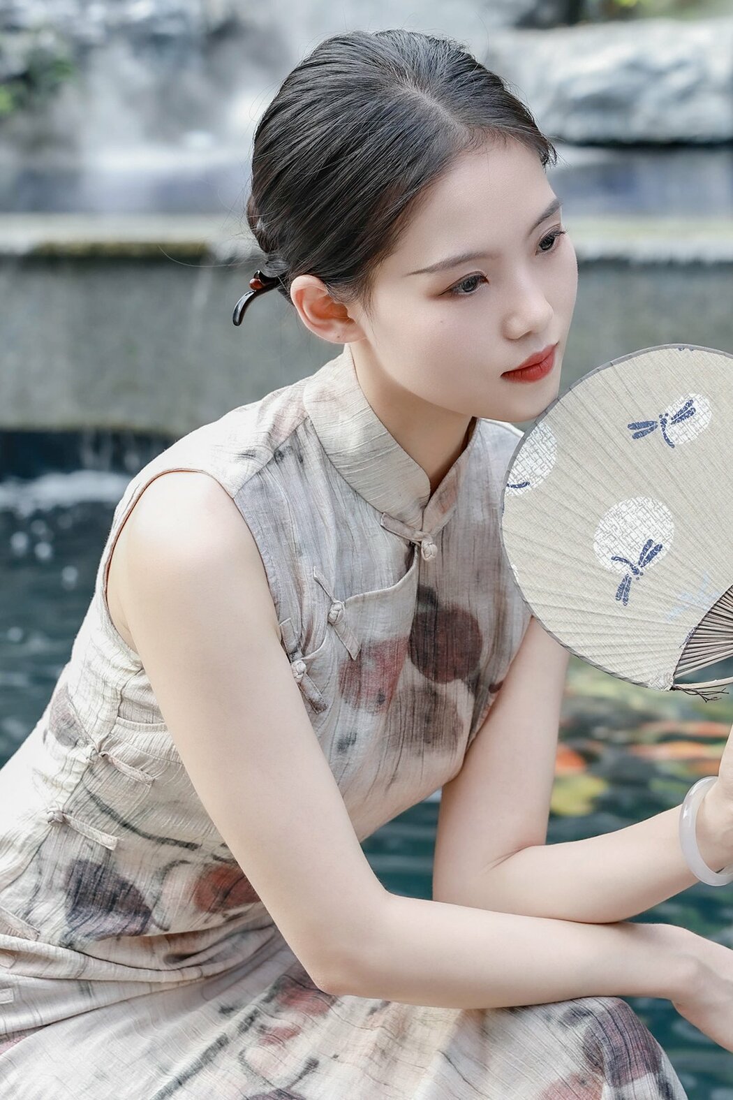 YiTuYu艺图语 Vol.9819 Chen Shi Er Ing (32P)