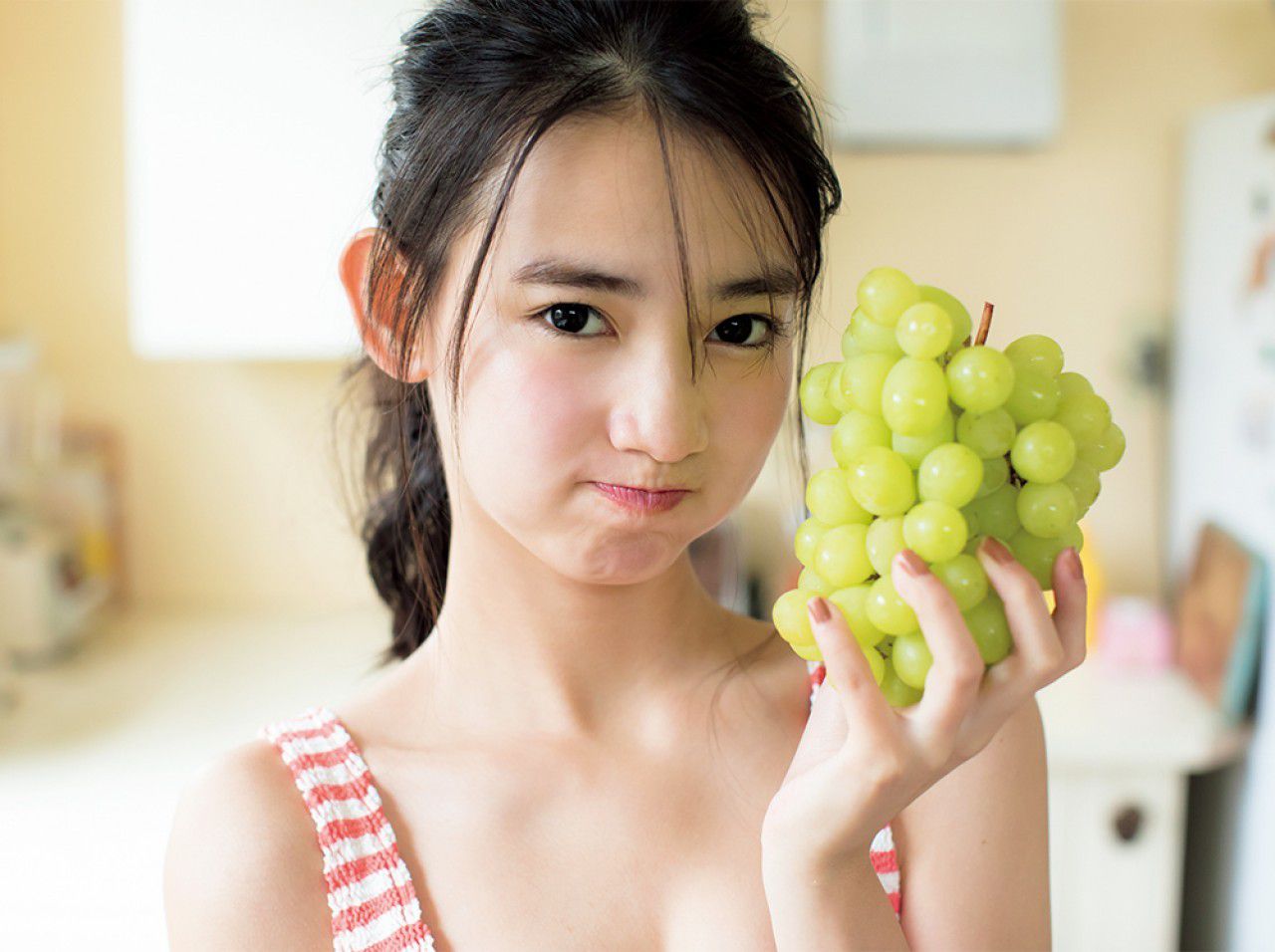 [FRIDAY] 黒木麗奈 《セブンティーンズ・ビキニ  》写真