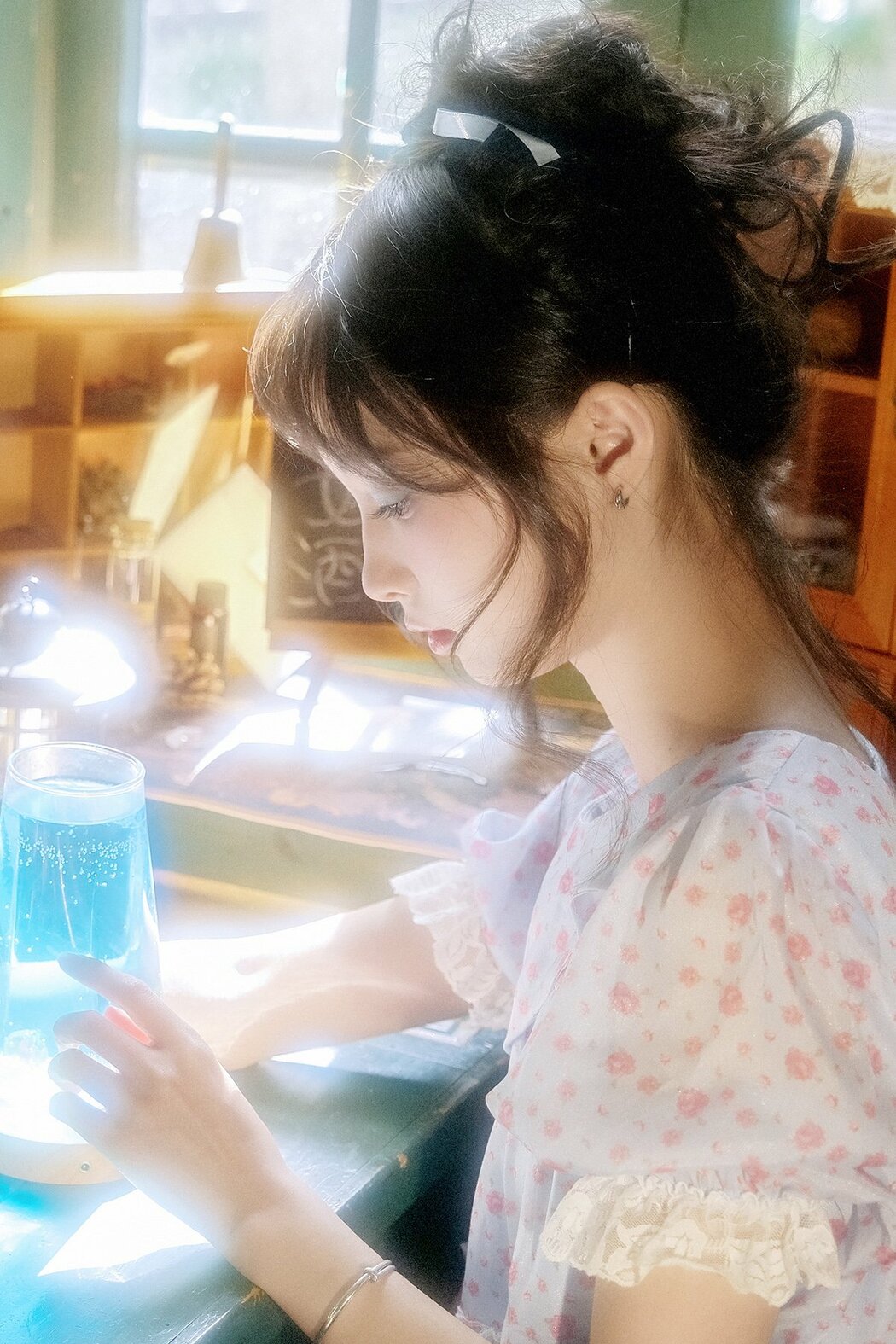 YiTuYu艺图语 Vol.9950 Wu Uzutaka Shojo (22P)