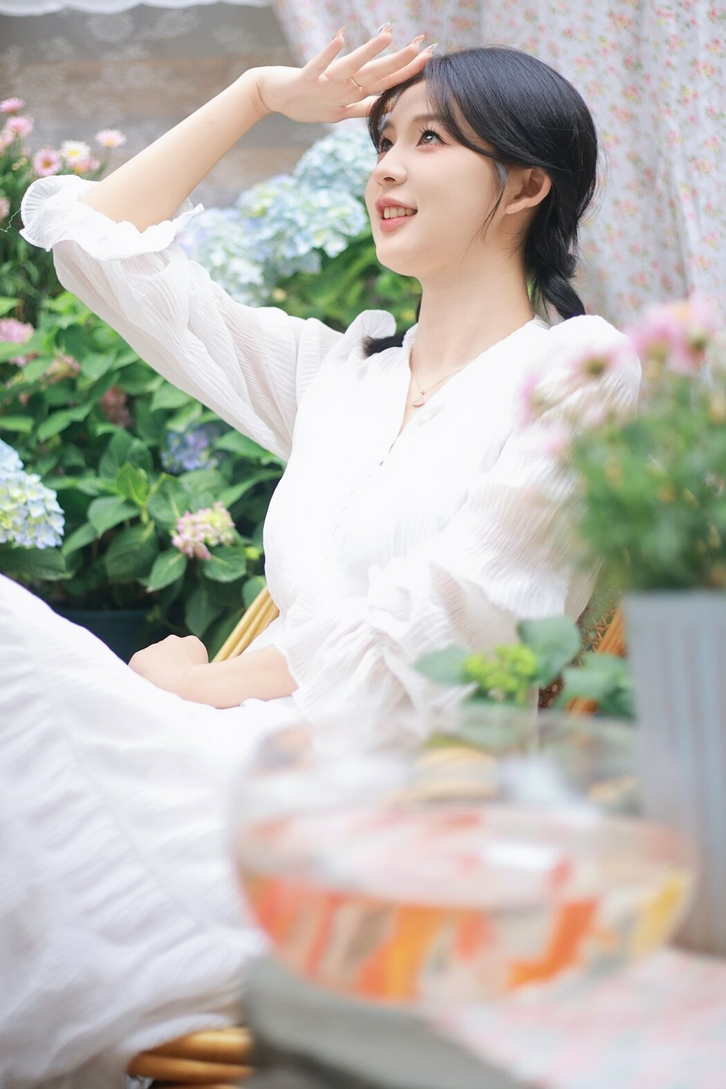 YiTuYu艺图语 Vol.9866 Jing Zi Zi (14P)