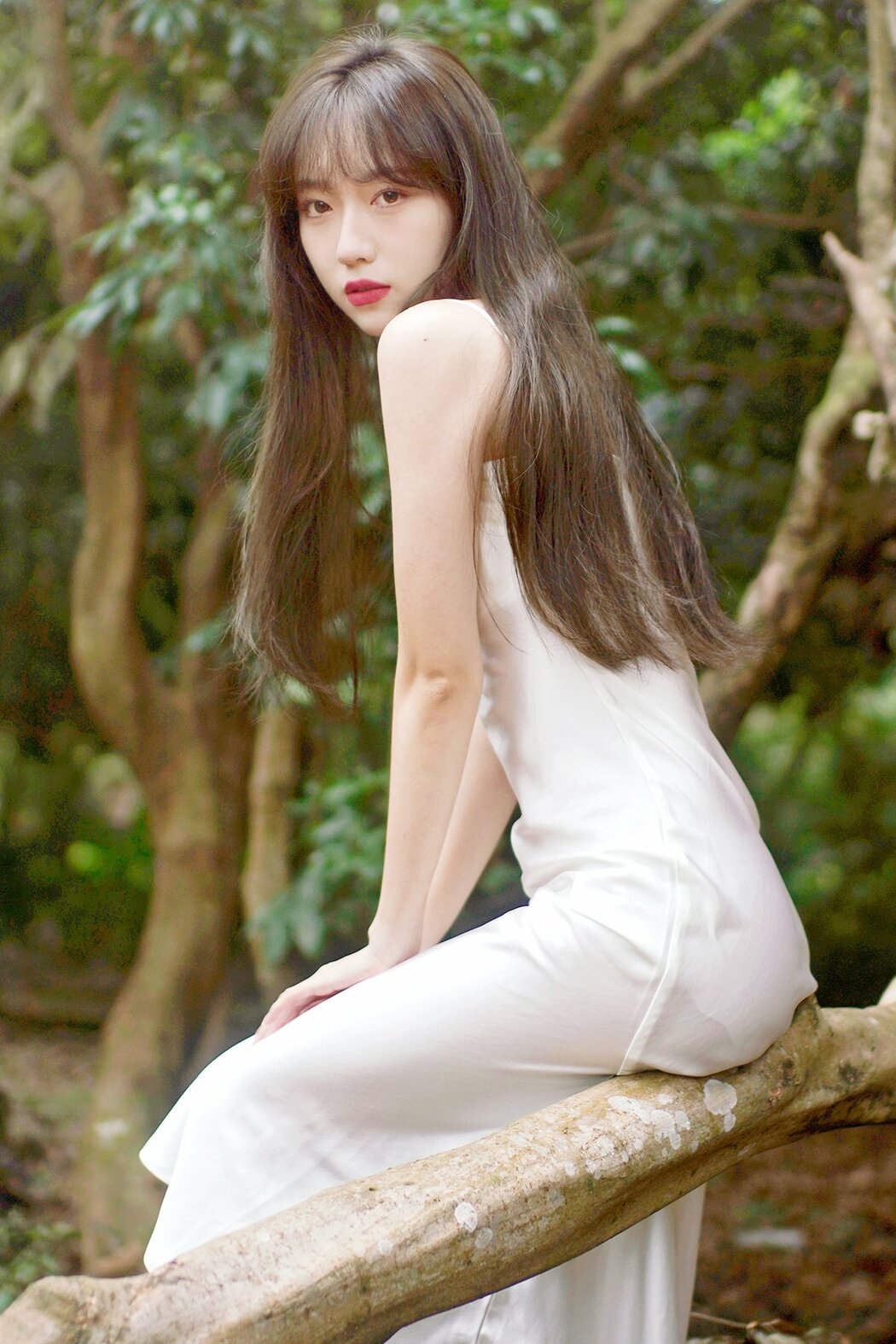 YiTuYu艺图语 Vol.9935 KK (21P)