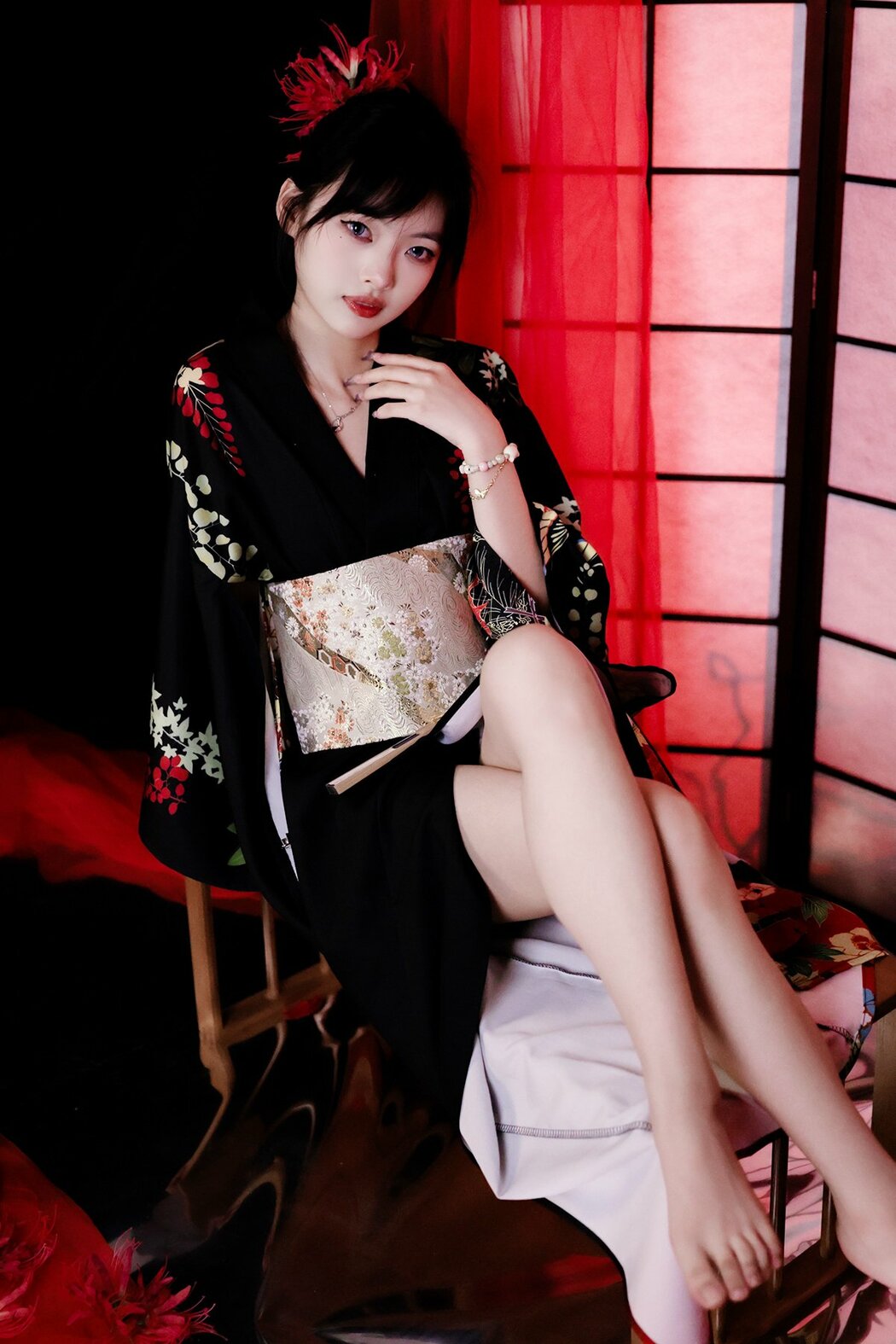 YiTuYu艺图语 Vol.9855 ## (26P)