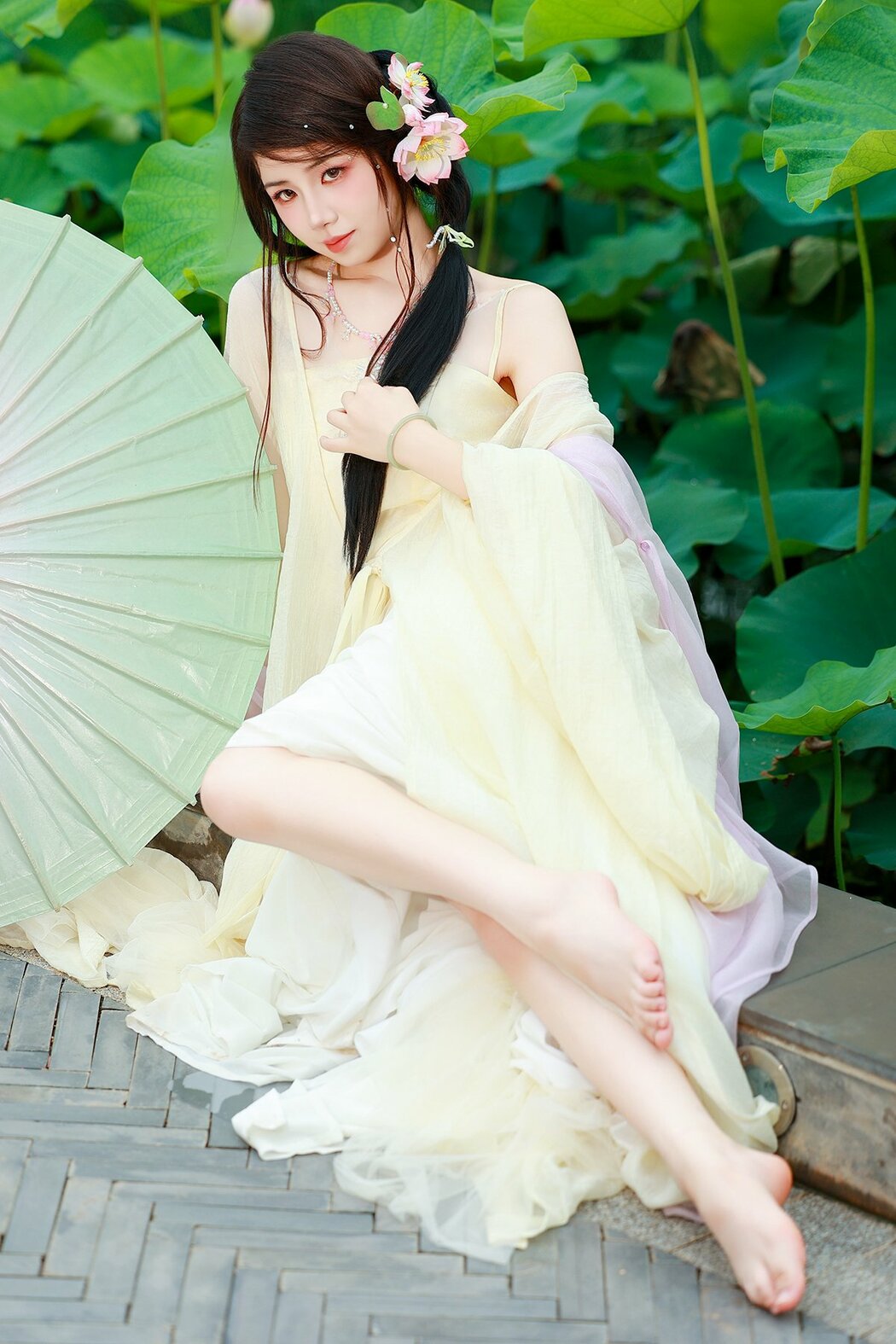 YiTuYu艺图语 Vol.9955 Xiao Du Tong Xue (57P)