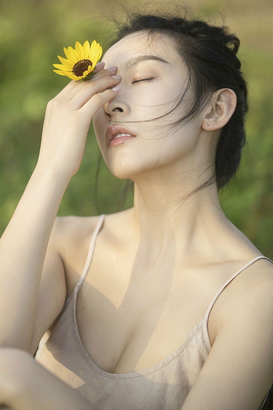 YiTuYu艺图语 Vol.9783 Xiao Yu (21P)
