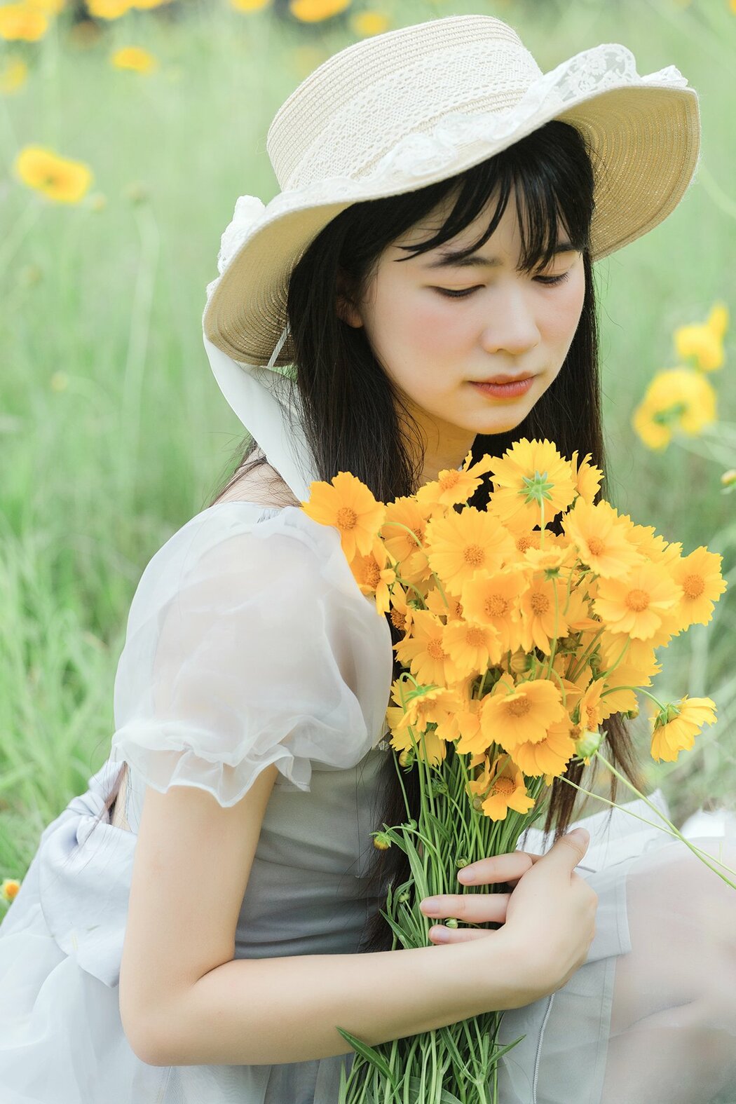 YiTuYu艺图语 Vol.9894 Xiao Fei Wu (23P)