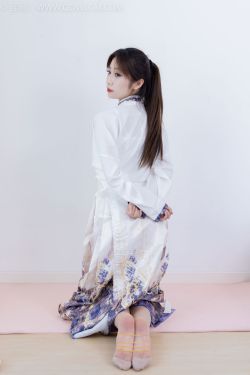 物恋传媒 No.2410 泡泡 - 汉服、平底鞋、白棉袜、白船袜、薄肉丝