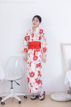 物恋传媒 No.2385 菜菜 - 木屐、短白丝、裸足、和服浴衣、裸足